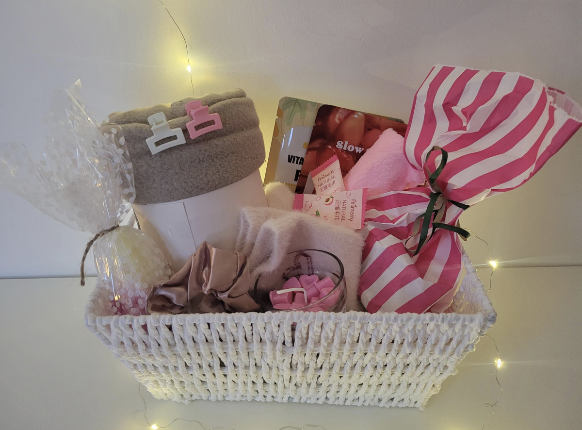 Pamper Box hamper image